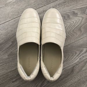 Vince size 7.5 slip-on sneakers